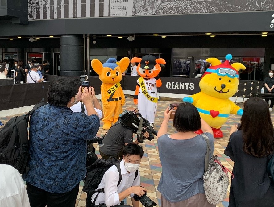 マスコットパフォーマンス